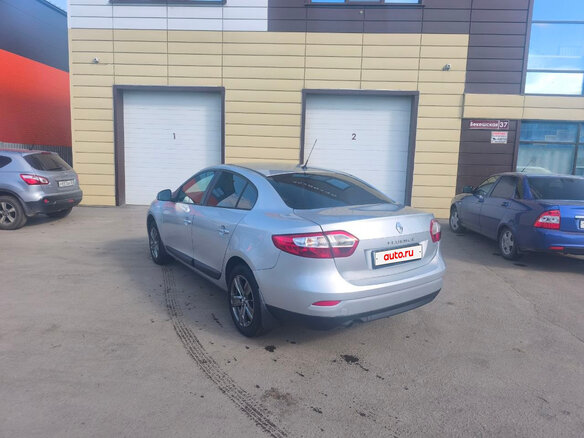 2014 Renault Fluence I Рестайлинг, серебристый, 800000 рублей - вид 5
