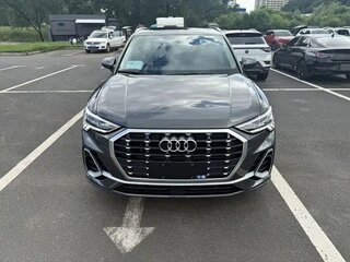 2022 Audi Q3 35 TFSI II (F3), серый, 2817007 рублей, вид 2