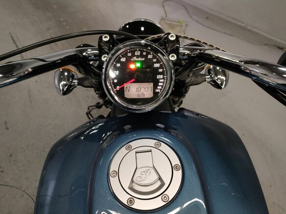 2022 Indian Scout, синий, 1400000 рублей - вид 4
