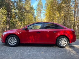 2012 Chevrolet Cruze I, красный, 530000 рублей, вид 5