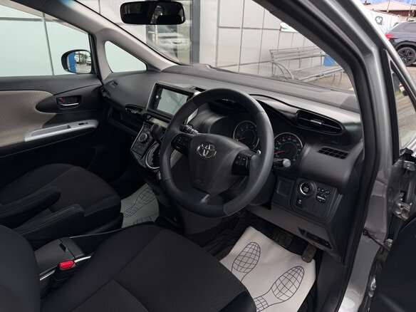2009 Toyota Wish II, серый - вид 9
