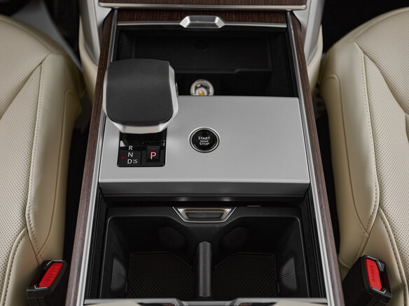2025 Land Rover Range Rover P530 MHEV V, чёрный, 31800000 рублей - вид 20
