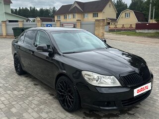 2010 Skoda Octavia DSG7 II (A5) Рестайлинг, чёрный, 900000 рублей, вид 3