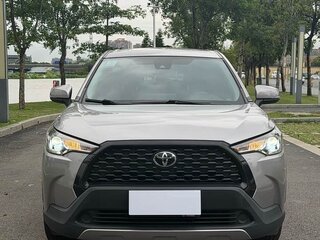 2022 Toyota Corolla Cross I, серый, 2090000 рублей, вид 3