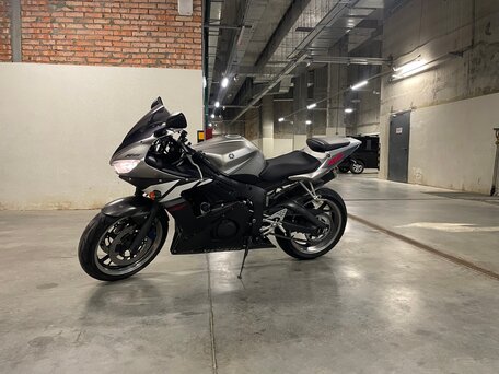 2003 Yamaha YZF-R6, серый, 540000 рублей, вид 2