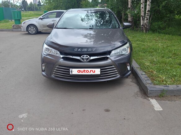 2016 Toyota Camry VII (XV50) Рестайлинг, серый, 1430000 рублей