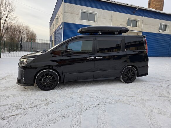 2018 Toyota Noah III (R80) Рестайлинг, чёрный, 2700000 рублей - вид 14