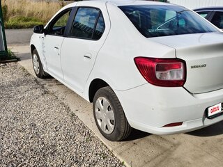 2017 Renault Logan II, белый, 550000 рублей, вид 4