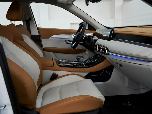 2026 Jetour X70+ I Рестайлинг, белый, 3099000 рублей - вид 23
