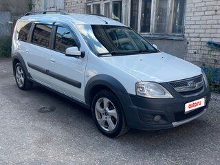 2019 Lada (ВАЗ) Largus Cross I, белый, 700000 рублей, вид 1