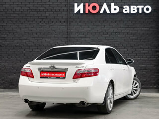 2010 Toyota Camry VI (XV40) Рестайлинг, белый, 820000 рублей, вид 4