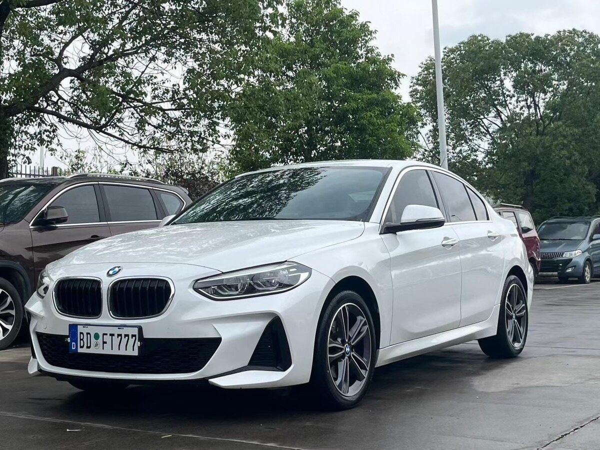 Открыть фотографии: BMW 1 серии III (F52) Рестайлинг