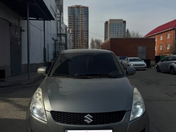 2011 Suzuki Swift IV, серый, 900000 рублей - вид 3