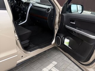 2010 Suzuki Grand Vitara II Рестайлинг, бежевый, 1300000 рублей, вид 5