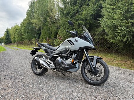 2025 Honda NC 750X, серый, 1230000 рублей, вид 1