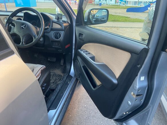 2003 Mitsubishi Airtrek I, серый, 540000 рублей - вид 12