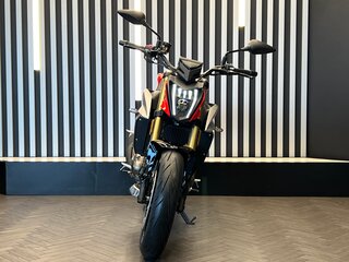 2026 QJMotor SRK 550, красный, 569000 рублей, вид 2