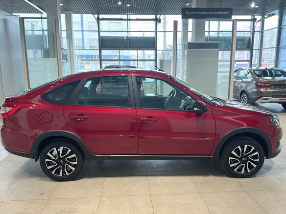 2026 Lada (ВАЗ) Granta Active Cross I Рестайлинг, красный - вид 6