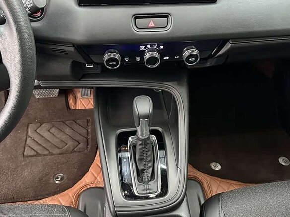 2023 Honda Vezel II, чёрный - вид 9