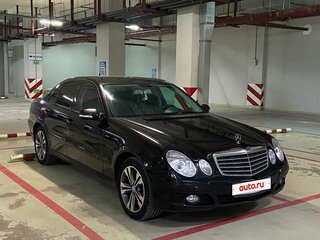 2008 Mercedes-Benz E-Класс 200 III (W211, S211) Рестайлинг, чёрный, 900000 рублей, вид 4