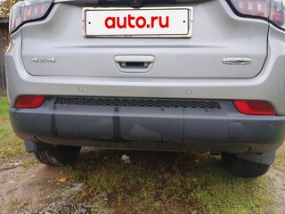 2018 Jeep Compass II, серебристый, 1900000 рублей, вид 3