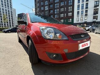 2008 Ford Fiesta Mk5, красный, 350000 рублей, вид 4