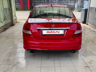 2008 Mercedes-Benz C-Класс 230 III (W204), красный, 1050000 рублей, вид 5