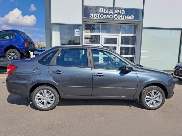 2026 Lada (ВАЗ) Granta I Рестайлинг, серый, 1229900 рублей - вид 6