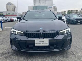 2025 BMW 3 серии 318i VII (G2x) Рестайлинг 2, чёрный, 3926300 рублей, вид 3