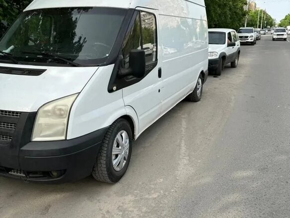 2011 Ford Transit, белый, 950000 рублей - вид 1