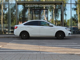 2019 Lada (ВАЗ) Vesta I, белый, 920000 рублей, вид 4