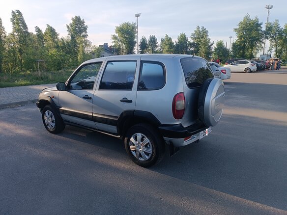 2003 Chevrolet Niva I, серебристый, 315000 рублей - вид 7