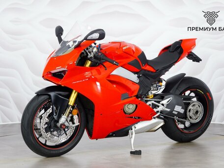 2018 Ducati Panigale V4, красный, 1727000 рублей, вид 3