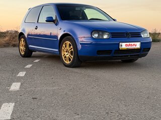2002 Volkswagen Golf IV, синий, 410000 рублей, вид 4