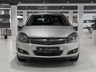 2011 Opel Astra H Рестайлинг, серебристый, 630000 рублей, вид 3