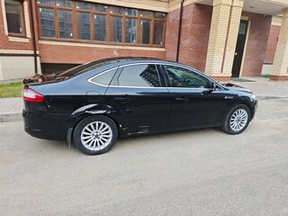 2014 Ford Mondeo IV Рестайлинг, чёрный, 795000 рублей, вид 4