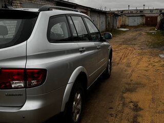 2010 SsangYong Kyron 4-speed I Рестайлинг, серебристый, 900000 рублей, вид 4