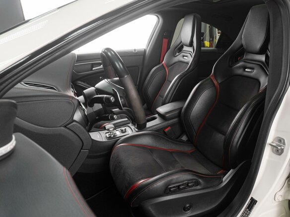 2016 Mercedes-Benz CLA AMG 45 AMG I (C117, X117) Рестайлинг, белый, 2525000 рублей - вид 19