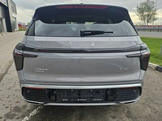 2025 Hongqi HS3, серый, 3670000 рублей, вид 2