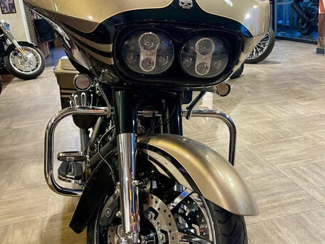 2012 Harley-Davidson CVO Road Glide, серый, 1500000 рублей, вид 5