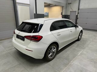 2018 Mercedes-Benz A-Класс 200 IV (W177), белый, 1999000 рублей, вид 4