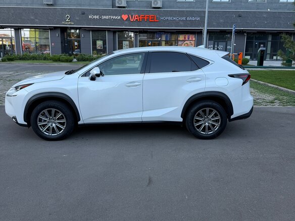 2017 Lexus NX 200t I, белый, 2730000 рублей - вид 8