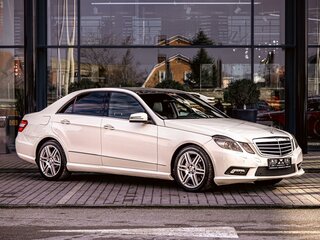 2011 Mercedes-Benz E-Класс 300 IV (W212, S212, C207), белый, 1525000 рублей, вид 3