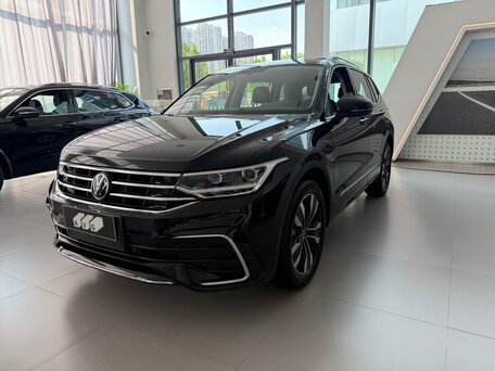 2026 Volkswagen Tiguan L Pro III (China Market), чёрный, 4400000 рублей, вид 1