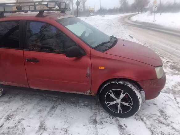 2006 Lada (ВАЗ) Kalina I, красный, 130000 рублей - вид 1