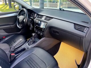 2020 Skoda Octavia III (A7) Рестайлинг, белый, 1870000 рублей, вид 4