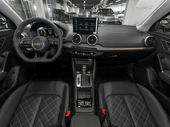 2025 Audi Q2 L 35 TFSI I Рестайлинг, чёрный, 3750000 рублей - вид 7