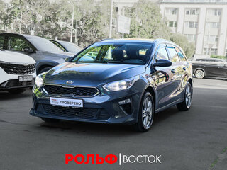 2022 Kia Ceed III Рестайлинг, серый, 1770000 рублей, вид 1