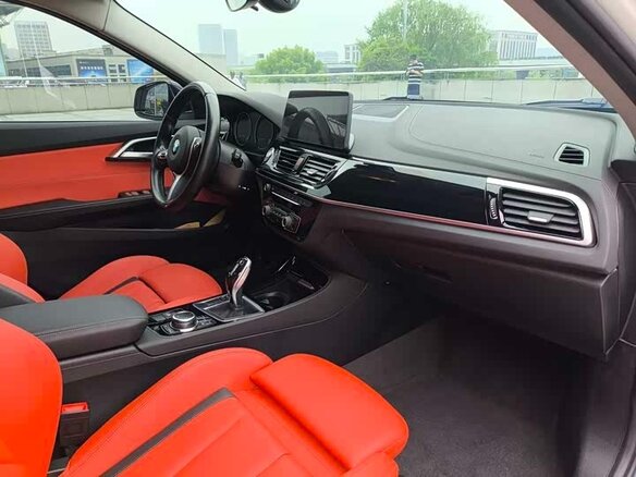 2022 BMW 1 серии 120i III (F52) Рестайлинг, белый, 1560000 рублей - вид 12