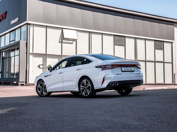 2025 Chery Arrizo 8, белый - вид 1